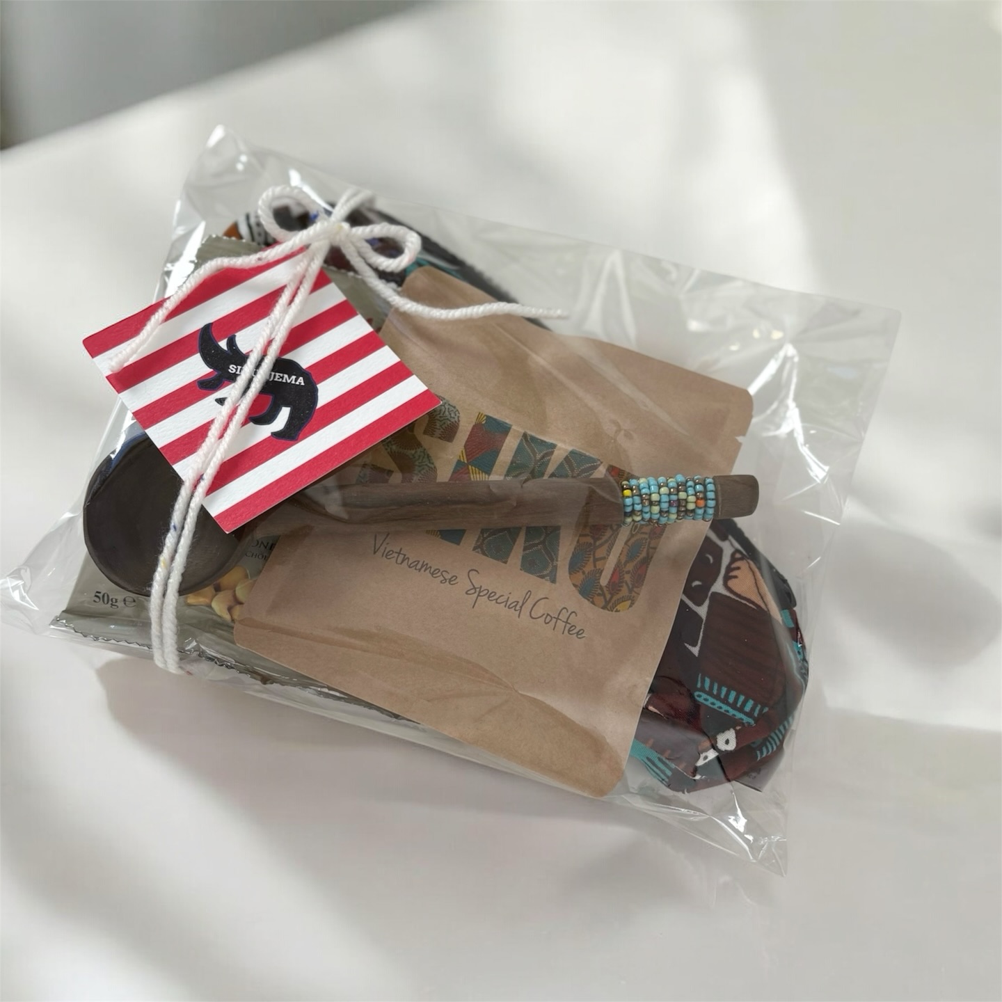 バレンタインに、チョコじゃなくてコーヒーを。page-visual バレンタインに、チョコじゃなくてコーヒーを。ビジュアル